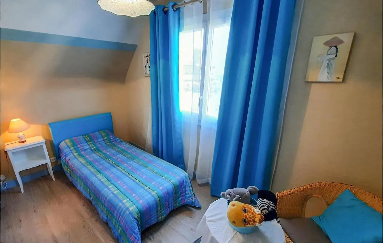 3 Bedroom Awesome Home In Riec Sur Belon Riec-sur-Bélon